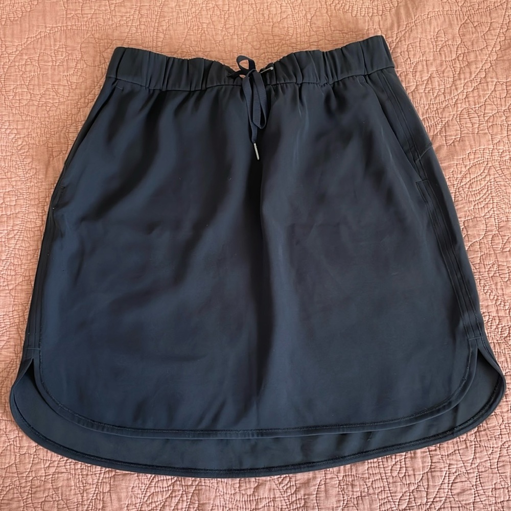 lululemon athletica Black Athletic Drawstring Skirt